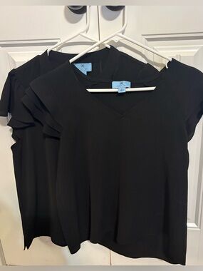 2 CeCe Black V-Neck Flutter Sleeve Top